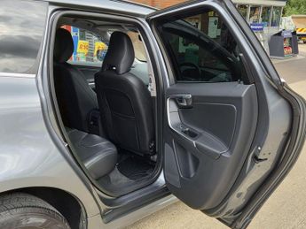 Volvo XC60 2.0 D4 SE Nav Auto Euro 6 (s/s) 5dr