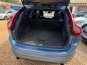Volvo XC60 2.4 D4 R-Design Lux Geartronic AWD Euro 5 5dr