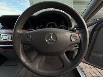 Mercedes-Benz S Class 3.0 S320 CDI V6 G-Tronic Euro 4 4dr