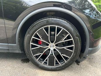 Porsche Macan 100kWh 4S Auto 4WD 5dr