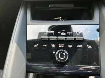 Porsche Macan 100kWh 4S Auto 4WD 5dr