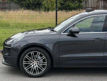 Porsche Macan 3.0 TD V6 S PDK 4WD Euro 6 (s/s) 5dr