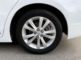 Lexus CT 1.8 200h Advance Hatchback 5dr Petrol Hybrid CVT Euro 6 (s/s) (1