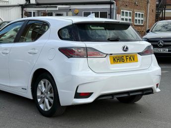 Lexus CT 1.8 200h Advance Hatchback 5dr Petrol Hybrid CVT Euro 6 (s/s) (1