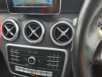 Mercedes-Benz A Class 1.5 A180d SE (Executive) 7G-DCT Euro 6 (s/s) 5dr