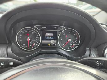 Mercedes-Benz A Class 1.5 A180d SE (Executive) 7G-DCT Euro 6 (s/s) 5dr