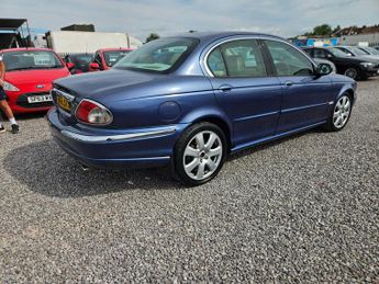 Jaguar X-Type 2.5 V6 SE (AWD) 4dr