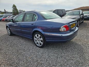 Jaguar X-Type 2.5 V6 SE (AWD) 4dr