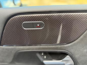 Mercedes-Benz B Class 1.3 B180 AMG Line (Executive) 7G-DCT Euro 6 (s/s) 5dr