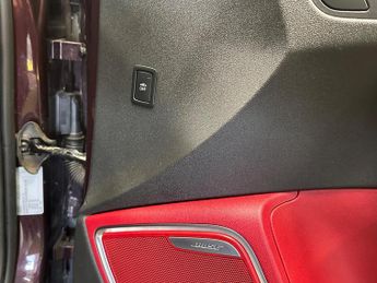 Audi A1 1.6 TDI Sport Euro 5 (s/s) 3dr