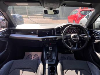 Audi A1 1.0 TFSI 30 S line Sportback S Tronic Euro 6 (s/s) 5dr