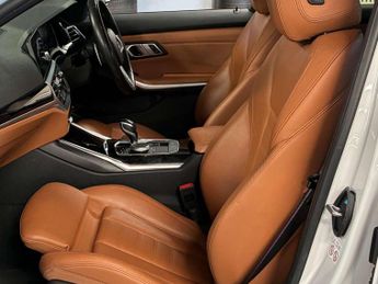 BMW 3 SERIES 2.0 330e M Sport Auto 4dr