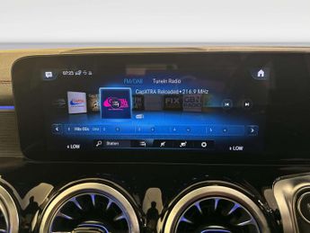 Mercedes-Benz EQB EQB 350 66.5kWh AMG Line (Premium) SUV 5dr Electric Auto 4MATIC 