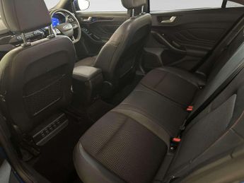 Ford Focus 1.0T EcoBoost MHEV ST-Line X Edition Hatchback 5dr Petrol Manual