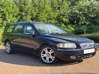 Volvo V70 2.4 SE 5dr