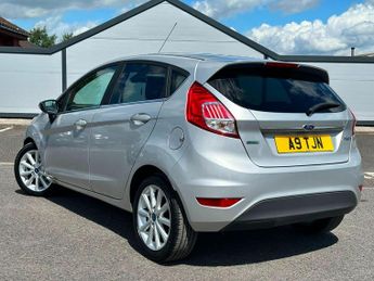 Ford Fiesta 1.0T EcoBoost Titanium Powershift Euro 6 5dr