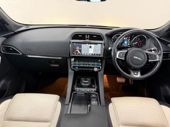 Jaguar F-PACE 2.0 P250i R-Sport Auto AWD Euro 6 (s/s) 5dr
