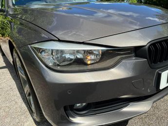 BMW 3 Series 2.0 318d SE Touring Euro 5 (s/s) 5dr