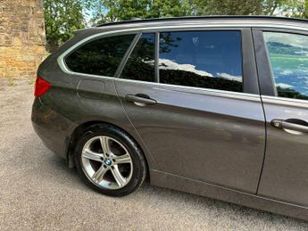 BMW 3 Series 2.0 318d SE Touring Euro 5 (s/s) 5dr