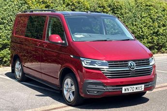 Volkswagen Transporter T32 Kombi Highline SWB 150 PS 2.0 TDI 7sp DSG