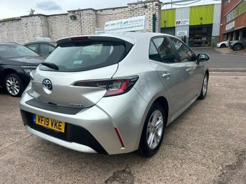 Toyota Corolla 1.8 VVT-h Icon Tech CVT Euro 6 (s/s) 5dr