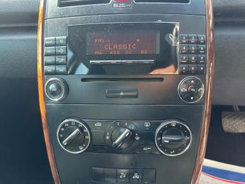 Mercedes-Benz A Class 1.7 A170 Elegance SE CVT 5dr