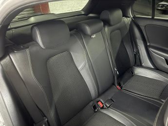Mercedes-Benz A Class 1.3 A200 Sport 7G-DCT Euro 6 (s/s) 5dr