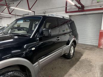 Mitsubishi Shogun 3.2 TD Equippe 5dr