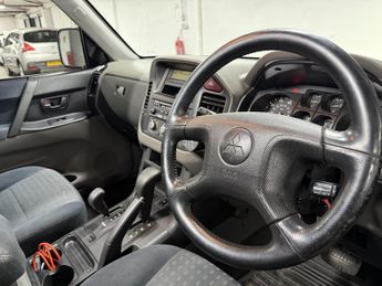 Mitsubishi Shogun 3.2 TD Equippe 5dr