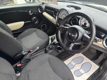MINI Hatch 1.6 Cooper Steptronic Euro 5 3dr