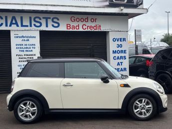MINI Hatch 1.6 Cooper Steptronic Euro 5 3dr