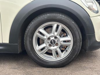 MINI Hatch 1.6 Cooper Steptronic Euro 5 3dr