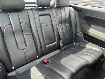 Land Rover Range Rover Evoque 2.2 SD4 Pure Auto 4WD Euro 5 3dr