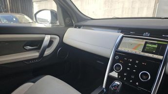 Land Rover Discovery Sport 2.0 D180 MHEV R-Dynamic HSE Auto 4WD Euro 6 (s/s) 5dr