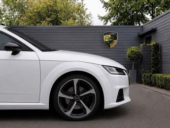 Audi TT 2.0 TFSI Black Edition S Tronic quattro Euro 6 (s/s) 3dr