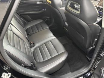 MG MG HS 1.5 T-GDI 16.6kWh Exclusive Auto Euro 6 (s/s) 5dr