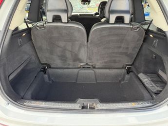 Volvo XC90 2.0 D5 Momentum Geartronic 4WD Euro 6 (s/s) 5dr