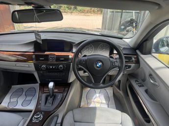BMW 3 Series 3.0 325i SE Steptronic Euro 5 4dr