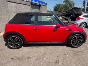 MINI Convertible 1.6 Cooper Euro 5 (s/s) 2dr