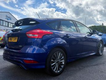 Ford Focus 1.5T EcoBoost ST-Line Auto Euro 6 (s/s) 5dr