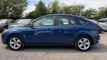 Ford Focus 1.8 Zetec 5dr