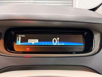 Renault Zoe 22kWh Dynamique Nav Auto 5dr (Battery Lease)