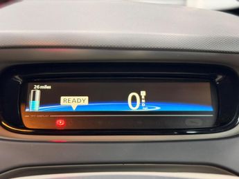 Renault Zoe 22kWh Dynamique Nav Auto 5dr (Battery Lease)