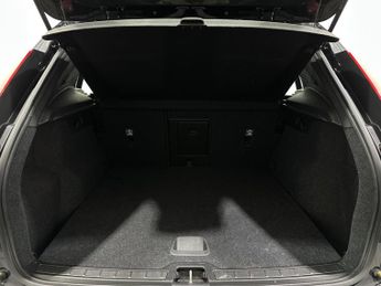 Volvo XC40 2.0 D3 Momentum Euro 6 (s/s) 5dr