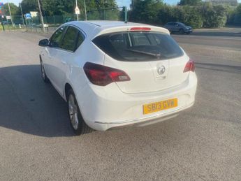 Vauxhall Astra 1.4 16v SRi Euro 5 5dr