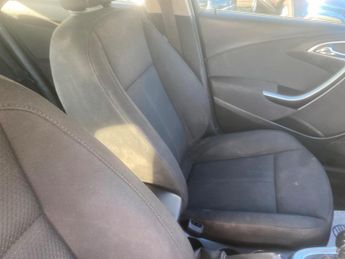 Vauxhall Astra 1.4 16v SRi Euro 5 5dr