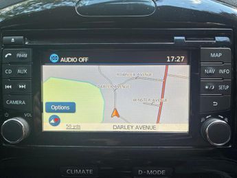 Nissan Juke 1.6 Acenta Premium Euro 5 (s/s) 5dr