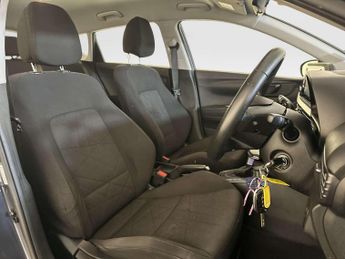 Hyundai BAYON 1.0 T-GDi MHEV SE Connect SUV 5dr Petrol Hybrid DCT Euro 6 (s/s)