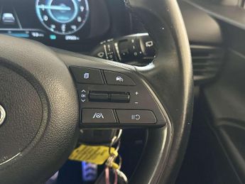 Hyundai BAYON 1.0 T-GDi MHEV SE Connect SUV 5dr Petrol Hybrid DCT Euro 6 (s/s)