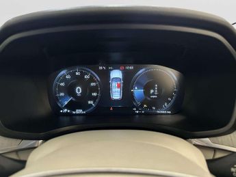 Volvo V60 2.0h T6 Recharge 11.6kWh Inscription Estate 5dr Petrol Plug-in H